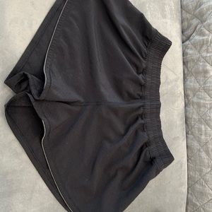 Lulu lemon running shorts